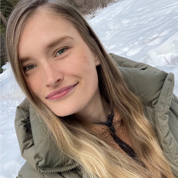 Dina. C - Picture 1 of 1